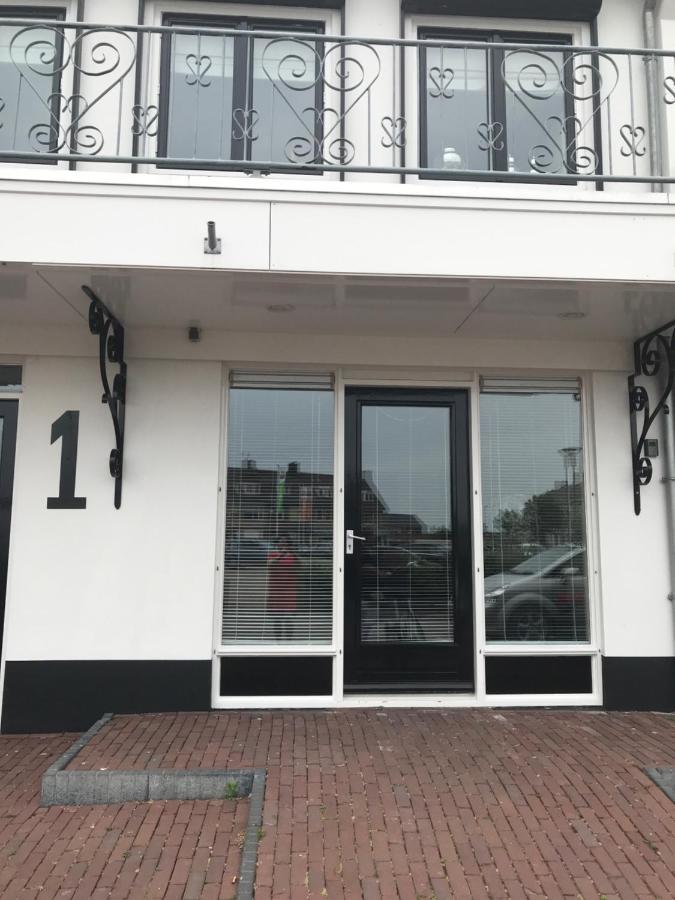 Gastenverblijf De Paddestoel Urk Eksteriør billede